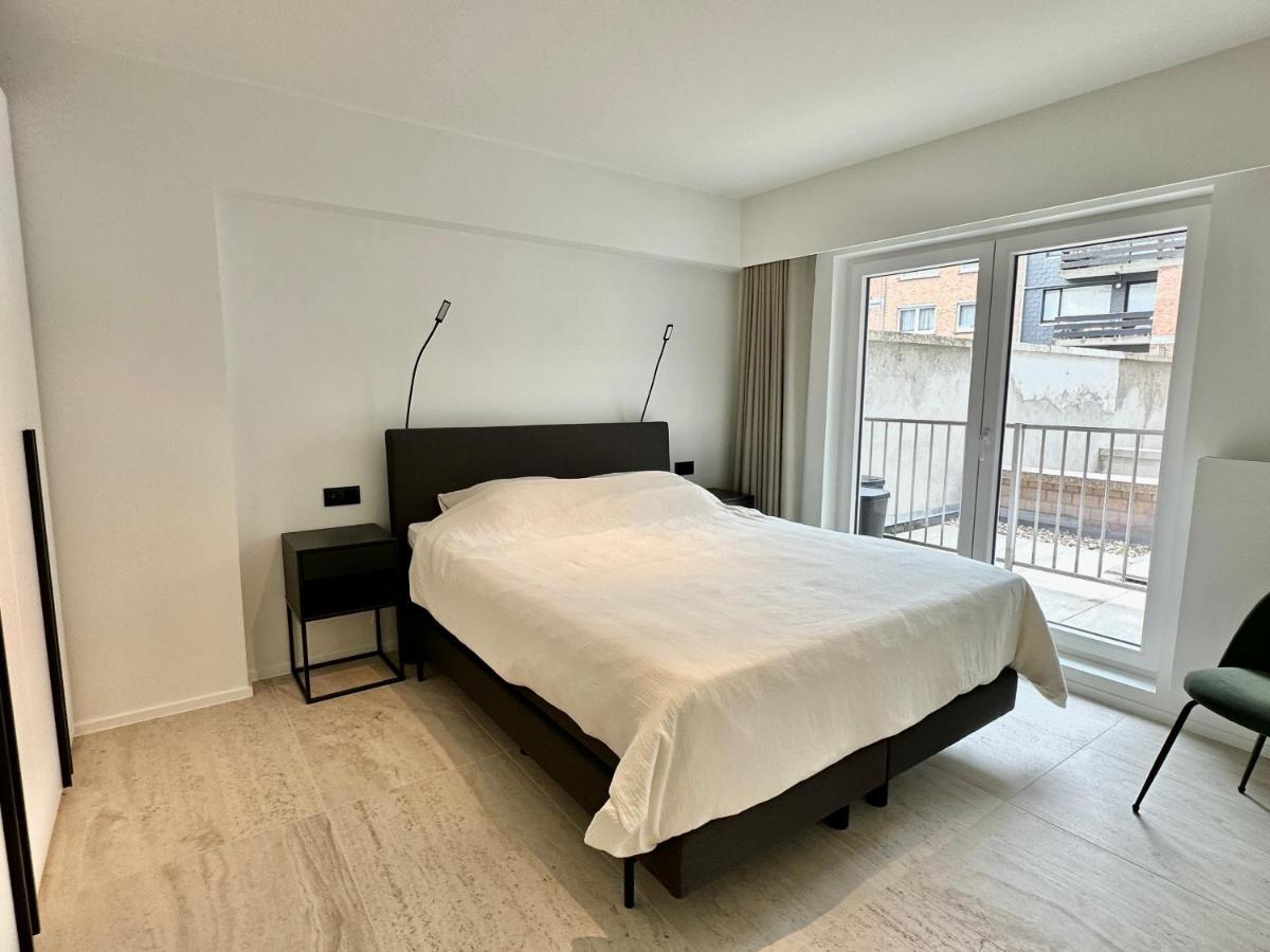 St James - Park View - High End Appartement Остенде Екстер'єр фото